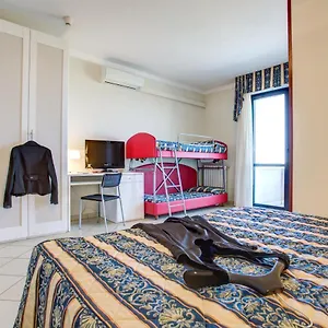 *** Hotel Genzianella Italia